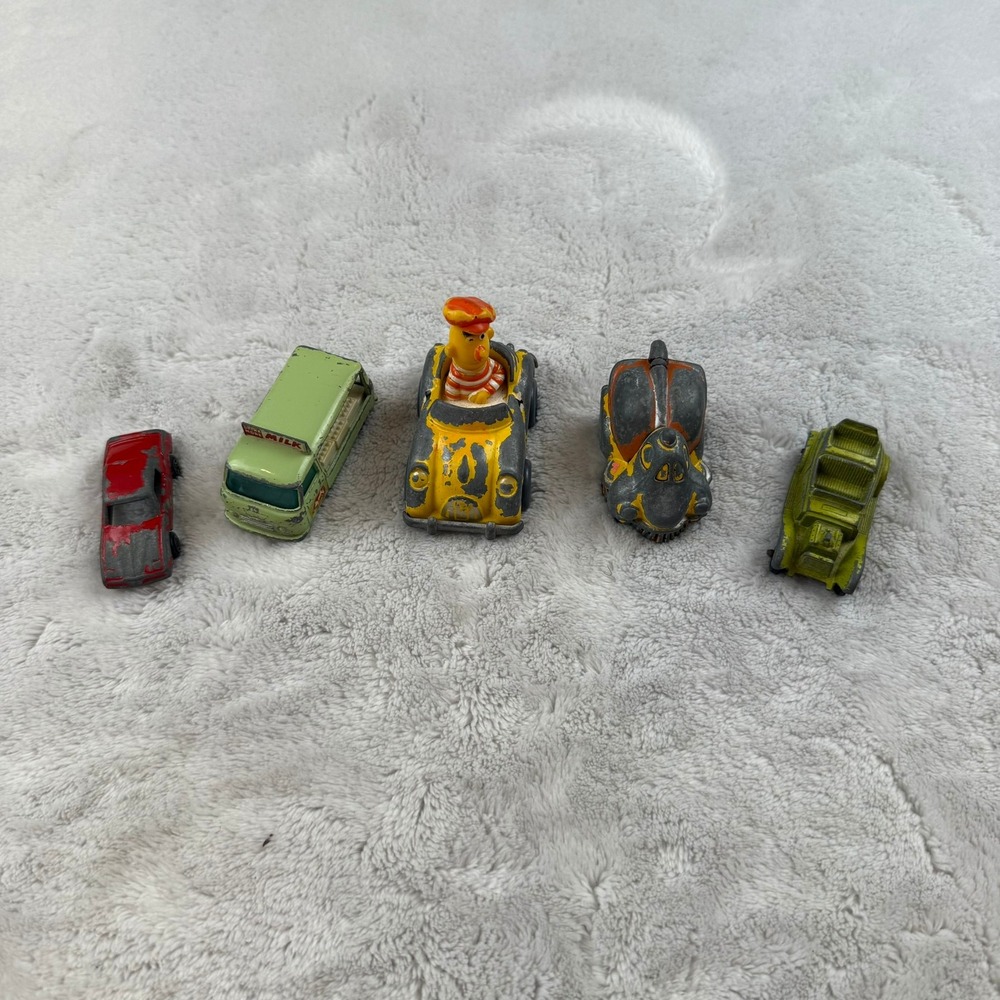Vintage Lesney Matchbox Commer Bottle Float Milk Truck Red Car Muppets Toy Lot